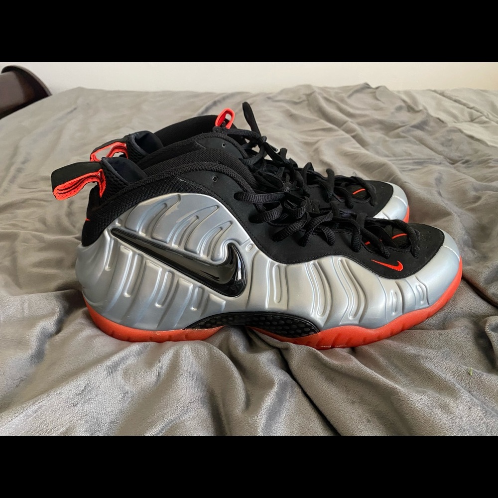 Nike foamposite Crimson Orange